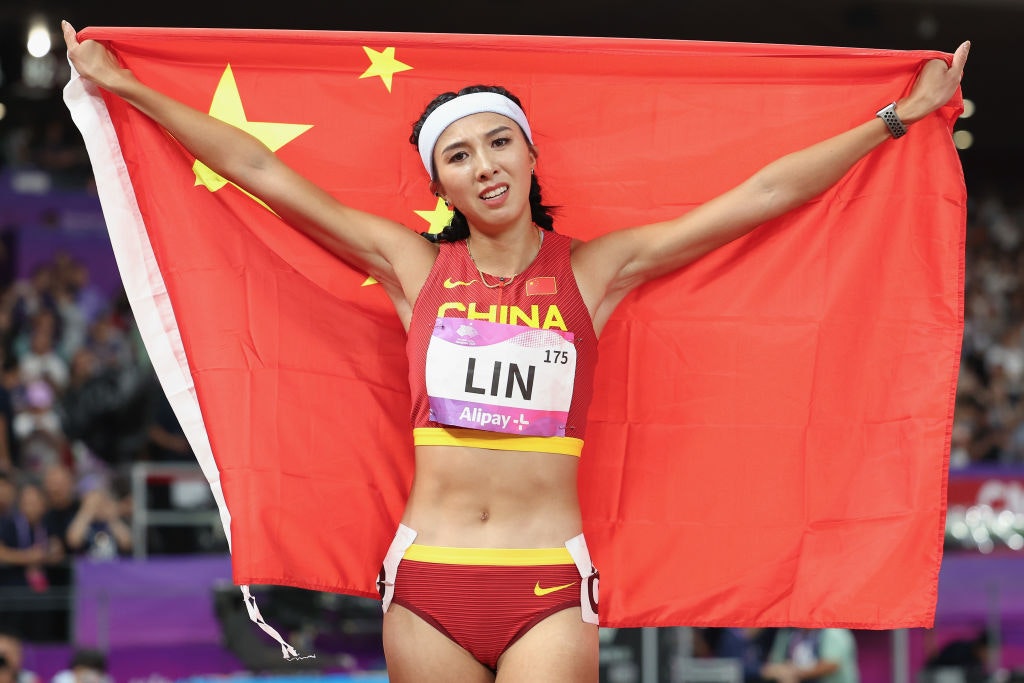 他的表现不